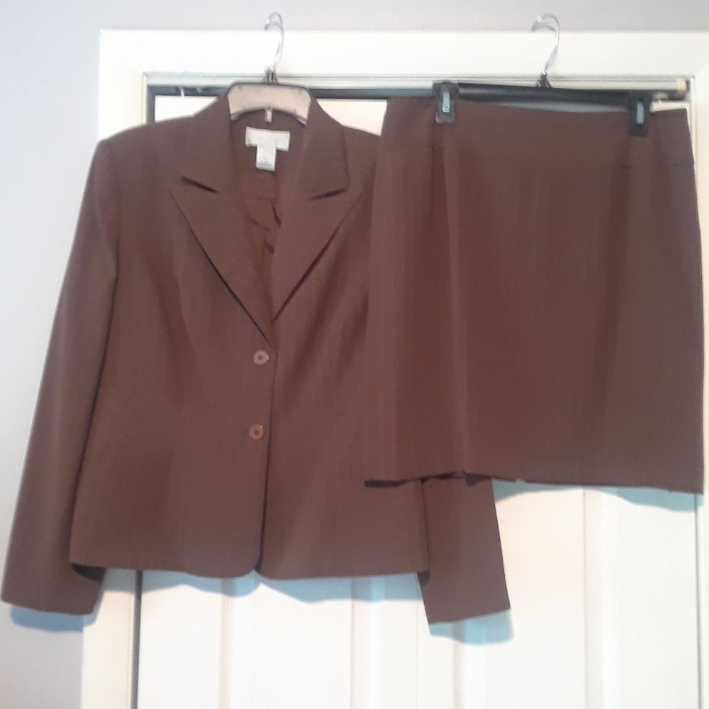 Women's dressy Tyler Gillis blazer & skirt set